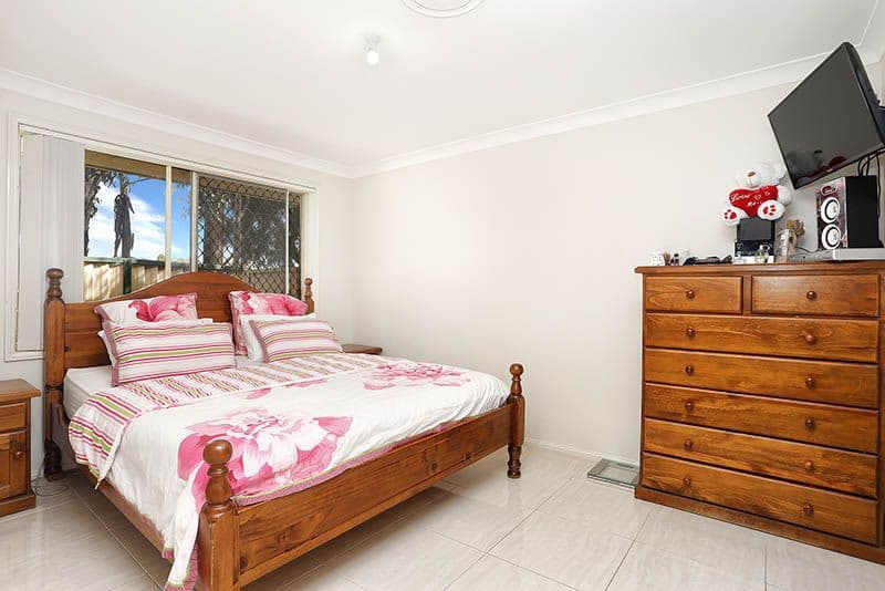 14 Currey Place, Fairfield West - Thumbnail 6
