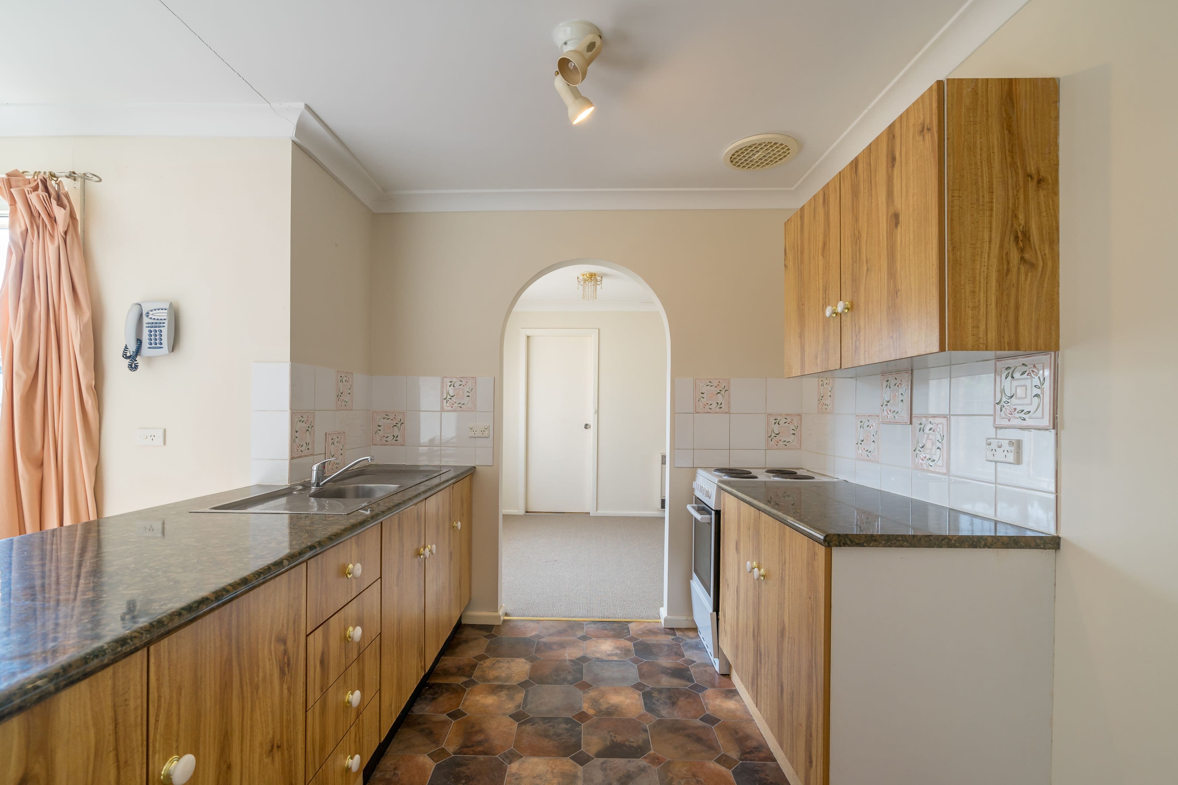 12 Page Avenue, Dubbo - Thumbnail 2