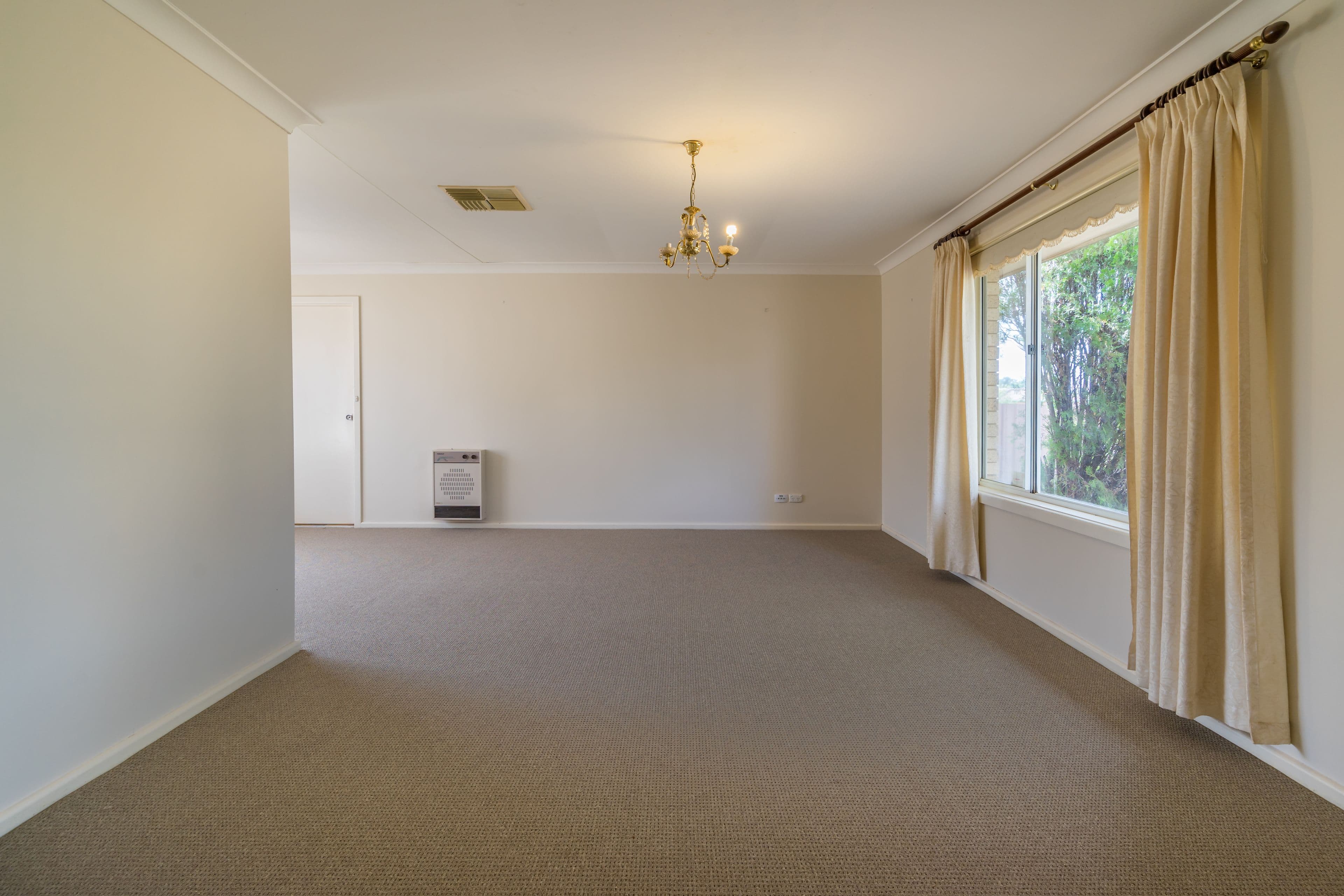 12 Page Avenue, Dubbo - Thumbnail 4