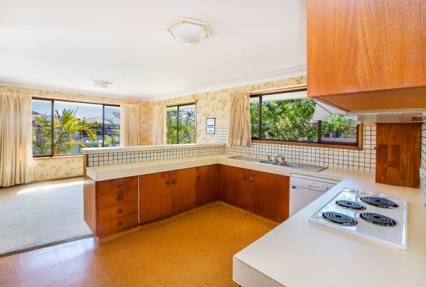 6 Viking Court, SURFERS PARADISE QLD 4217, Surfers Paradise - Thumbnail 5