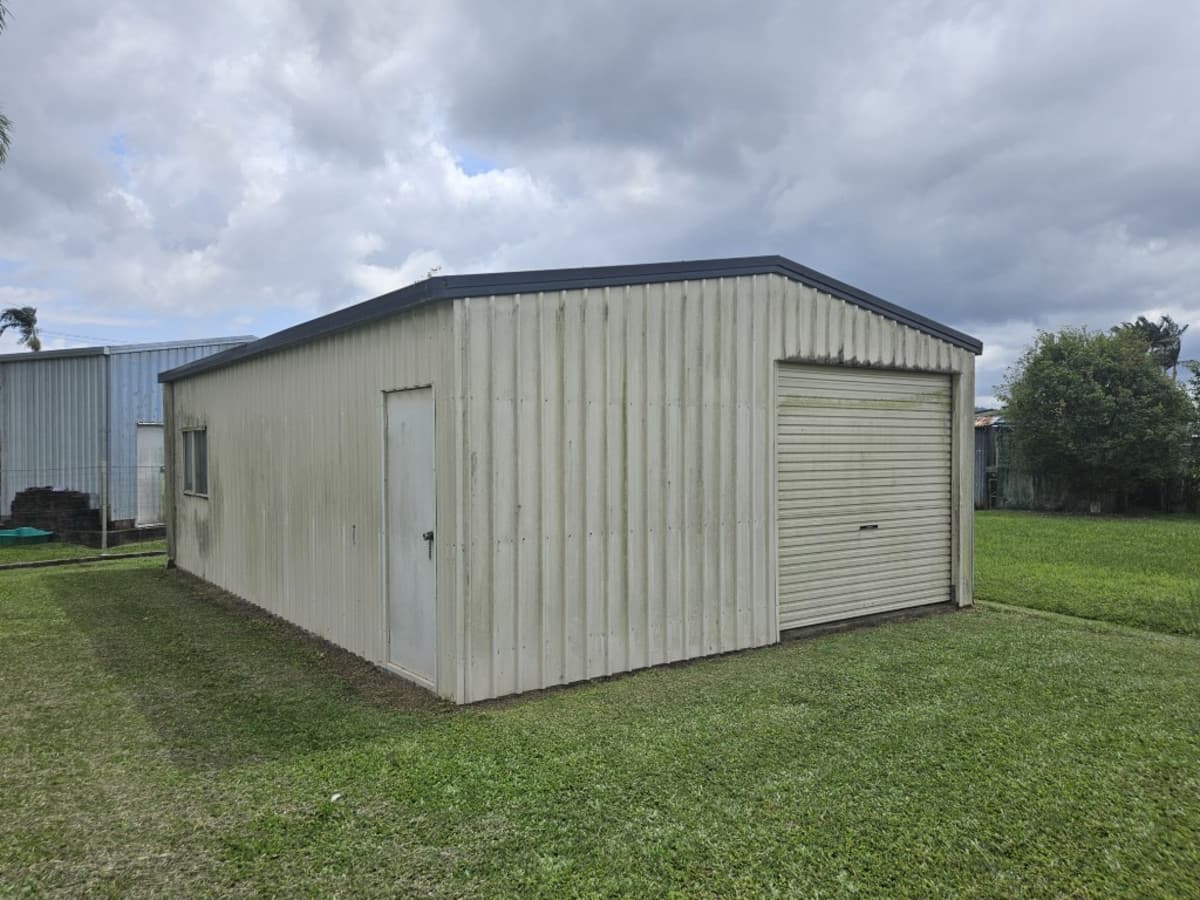 26 Wallis Street, Trebonne, QLD, Trebonne - Thumbnail 3