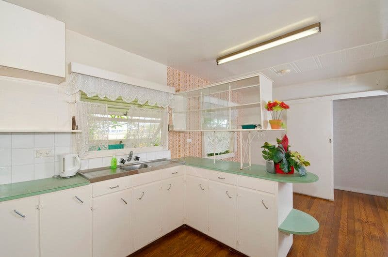 320 Adina Avenue, Bilinga QLD 4225, Bilinga - Thumbnail 2