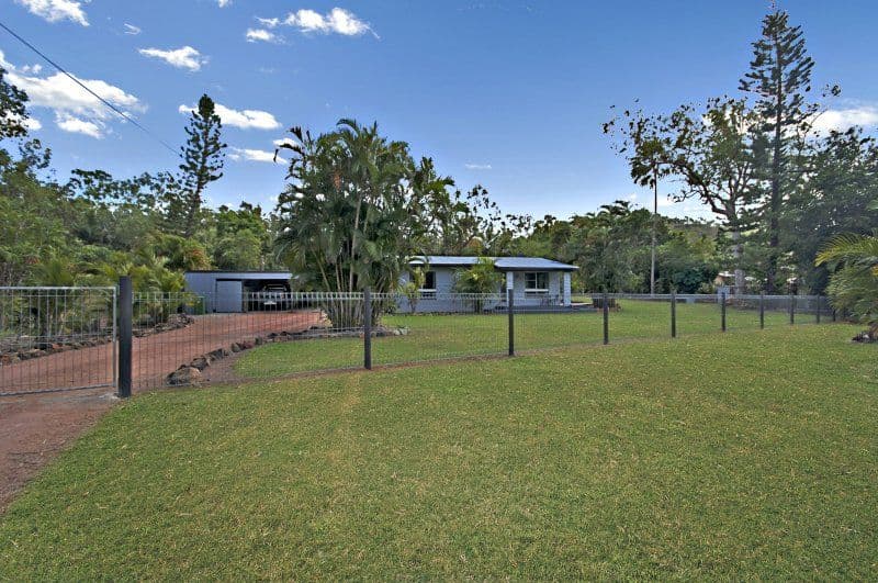 40 Mt Panorama Drive, ALLIGATOR CREEK QLD 4816, Alligator Creek - Image 1