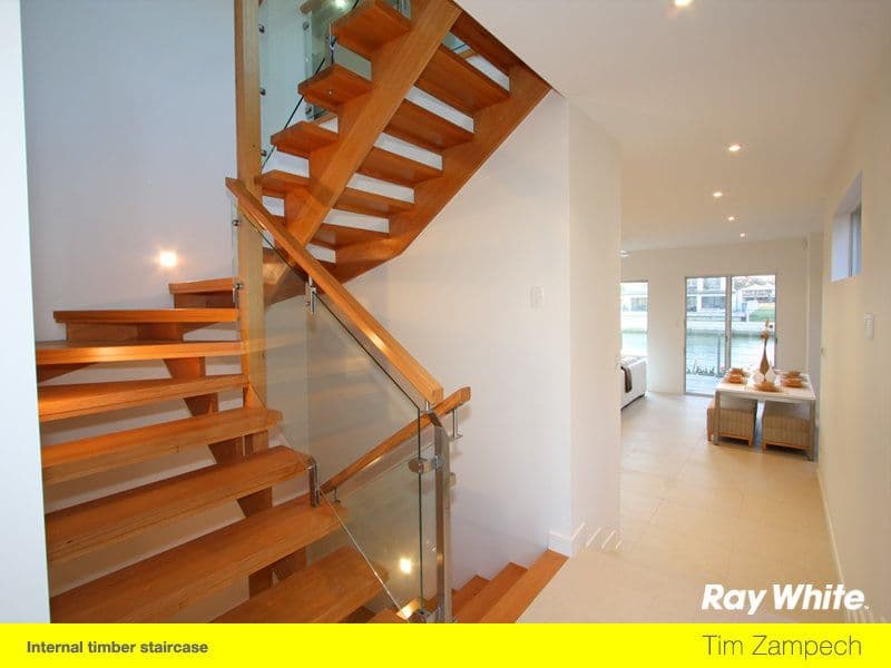 7 South Quay Drive, BIGGERA WATERS QLD 4216, Biggera Waters - Thumbnail 2