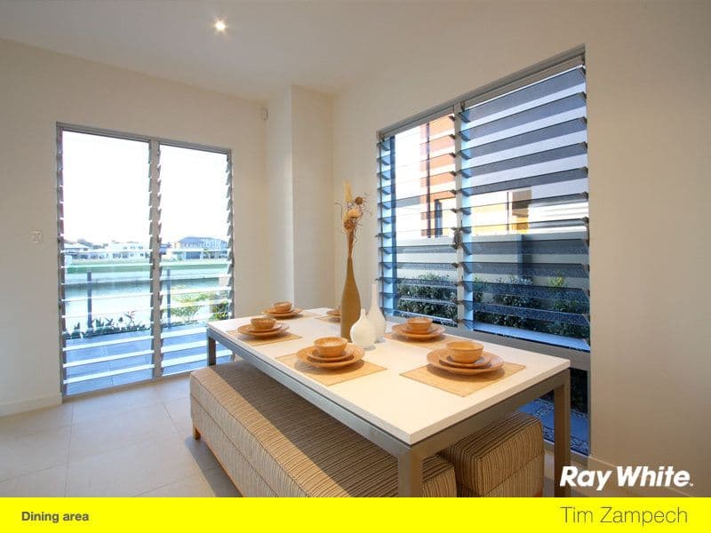 7 South Quay Drive, BIGGERA WATERS QLD 4216, Biggera Waters - Thumbnail 5