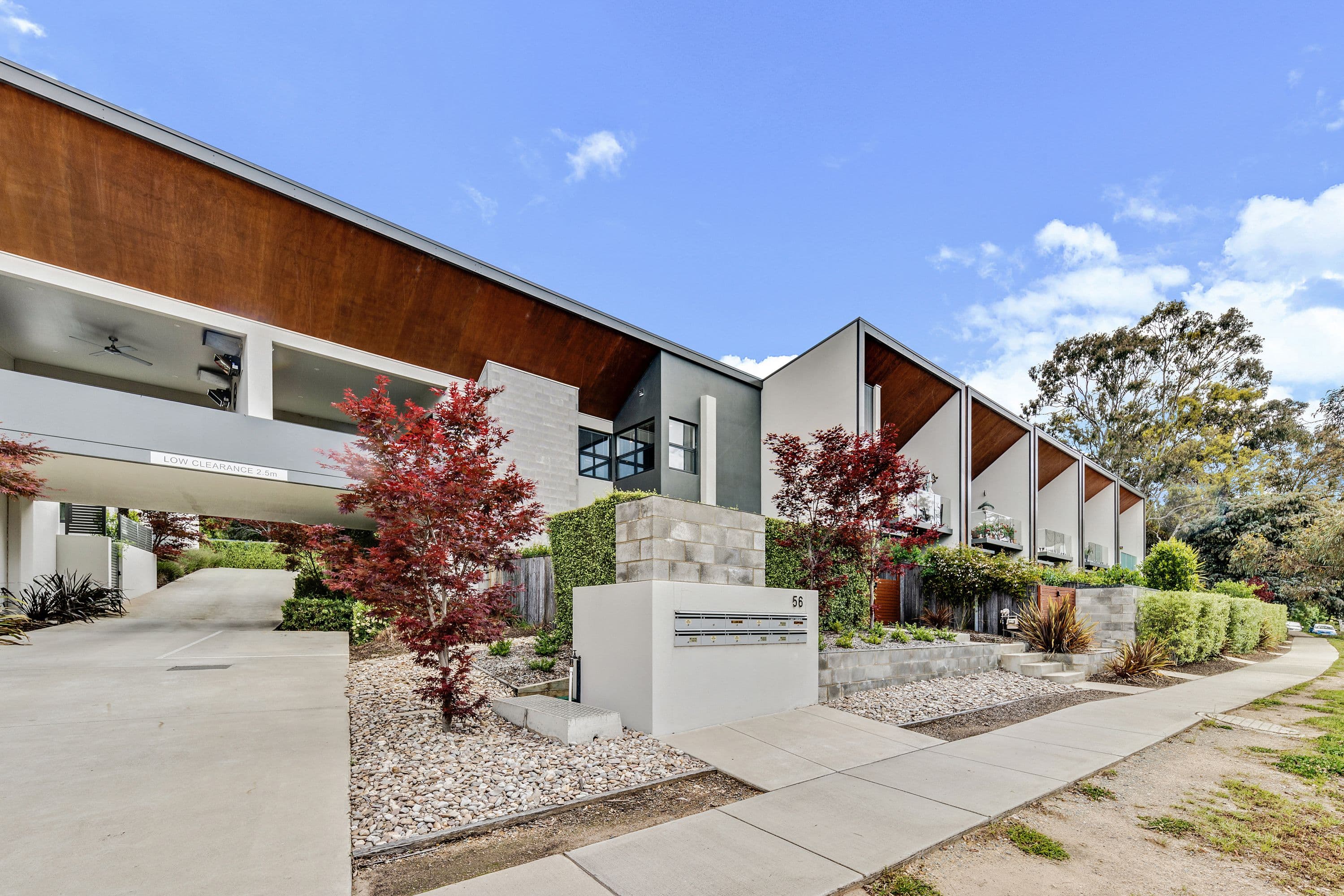 56 Bandjalong Crescent, Aranda ACT 2614, Aranda - Thumbnail 2