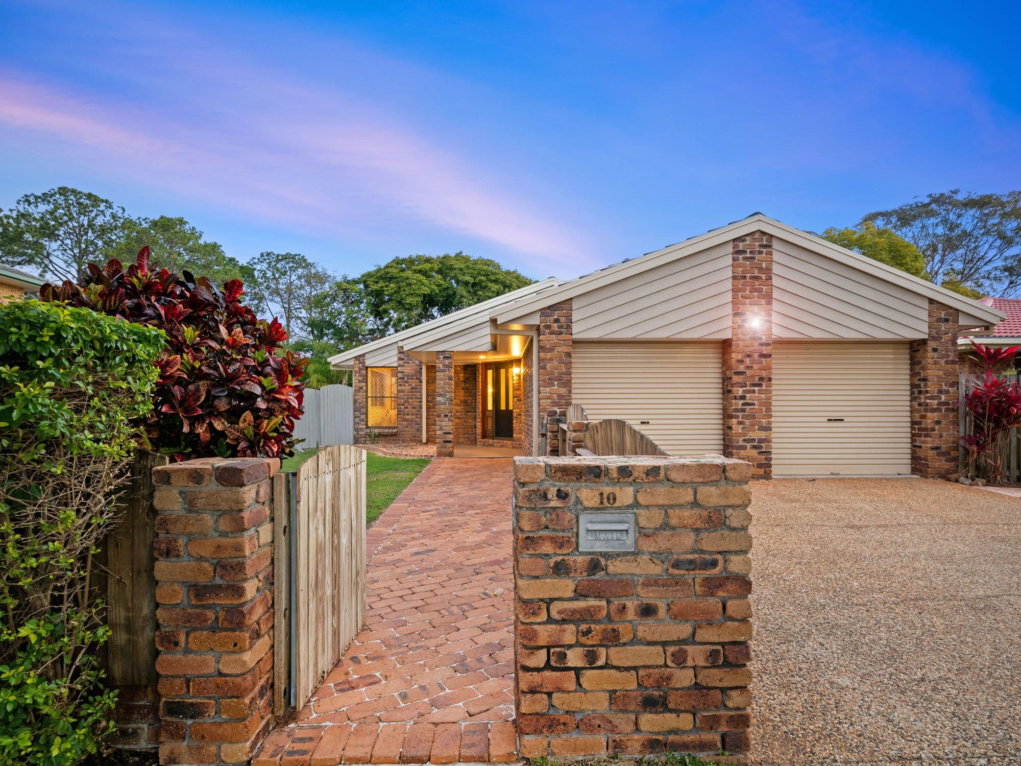 10 Demigre Street, Eight Mile Plains QLD 4113, Eight Mile Plains - Image 1