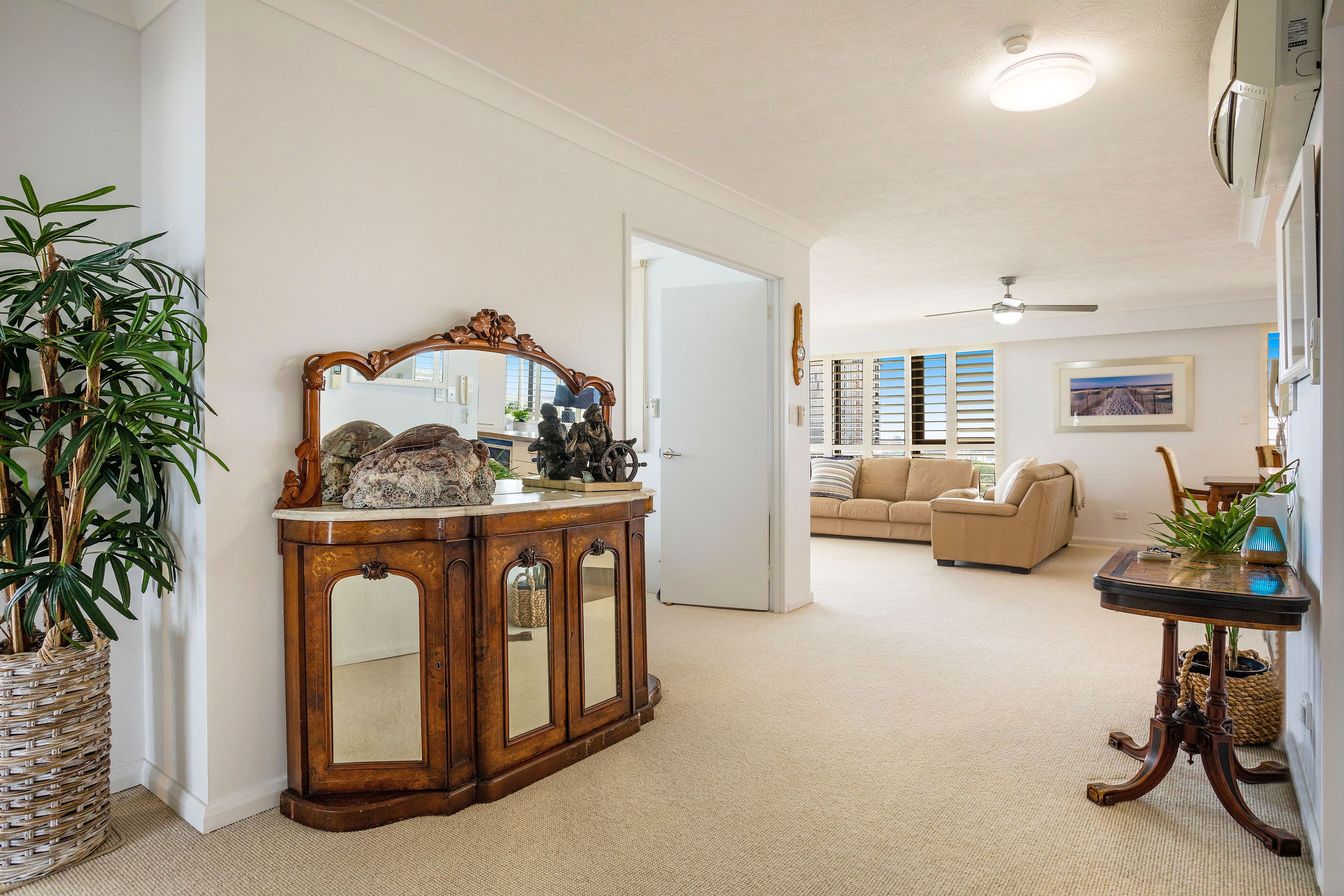 121 Surf Parade 'Capricornia', Broadbeach QLD 4218, Broadbeach - Thumbnail 5
