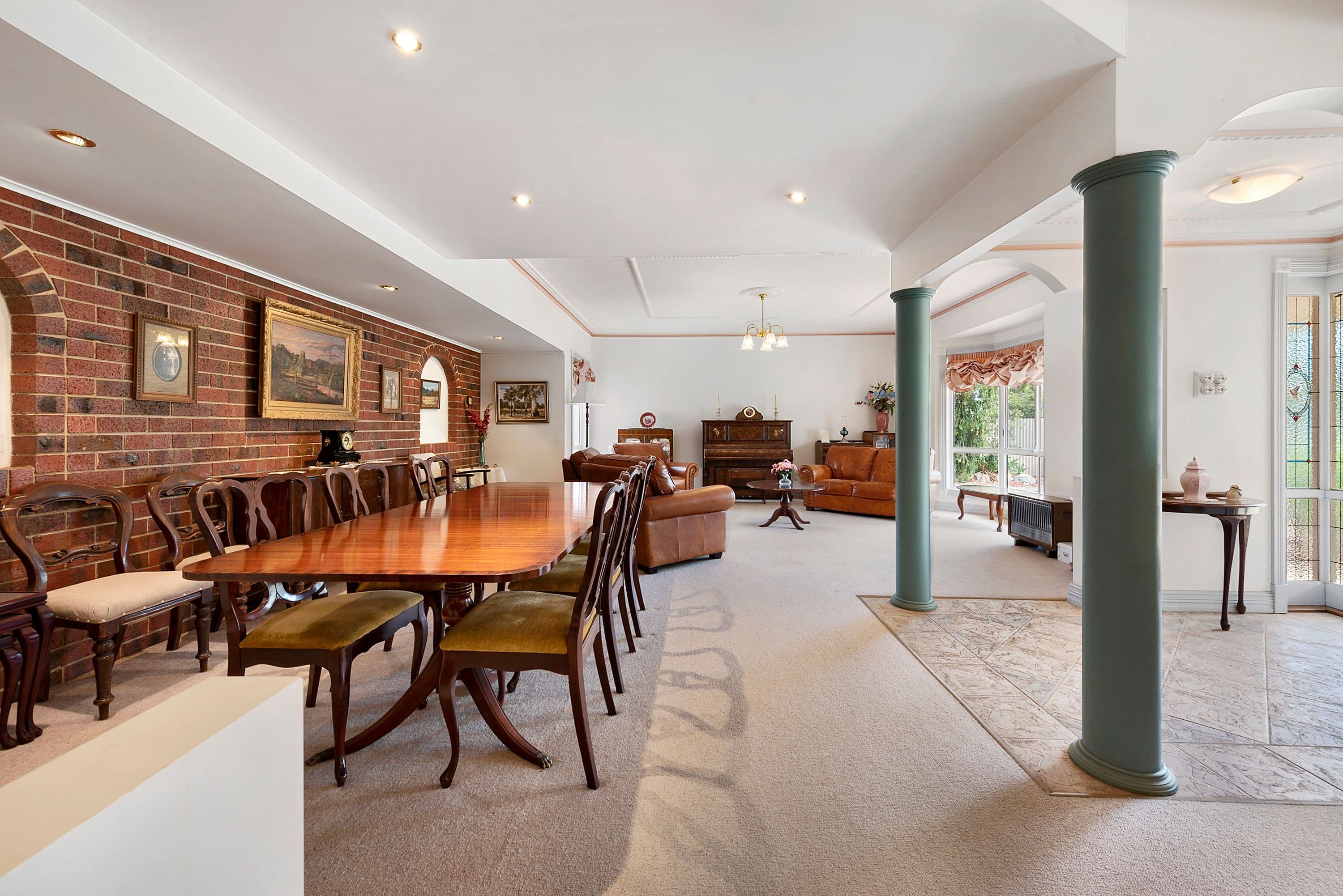 11 Gilmore Street, Yarrawonga VIC 3730, Yarrawonga - Thumbnail 2