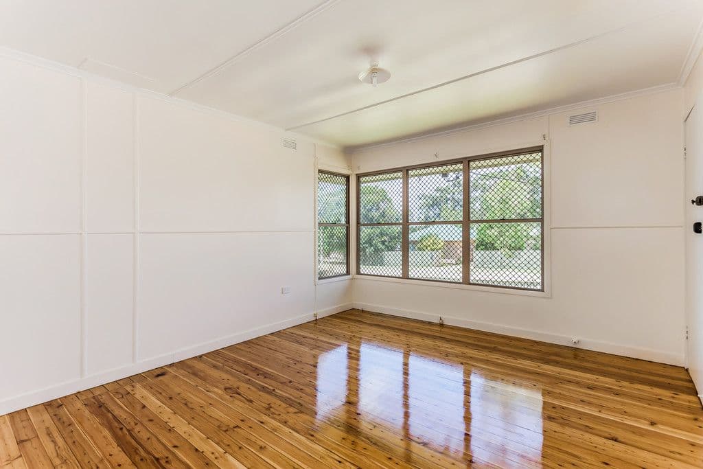 23 Rob Street, Newtown QLD 4350, Newtown - Thumbnail 3