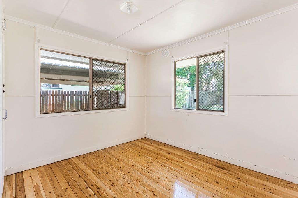 23 Rob Street, Newtown QLD 4350, Newtown - Thumbnail 4