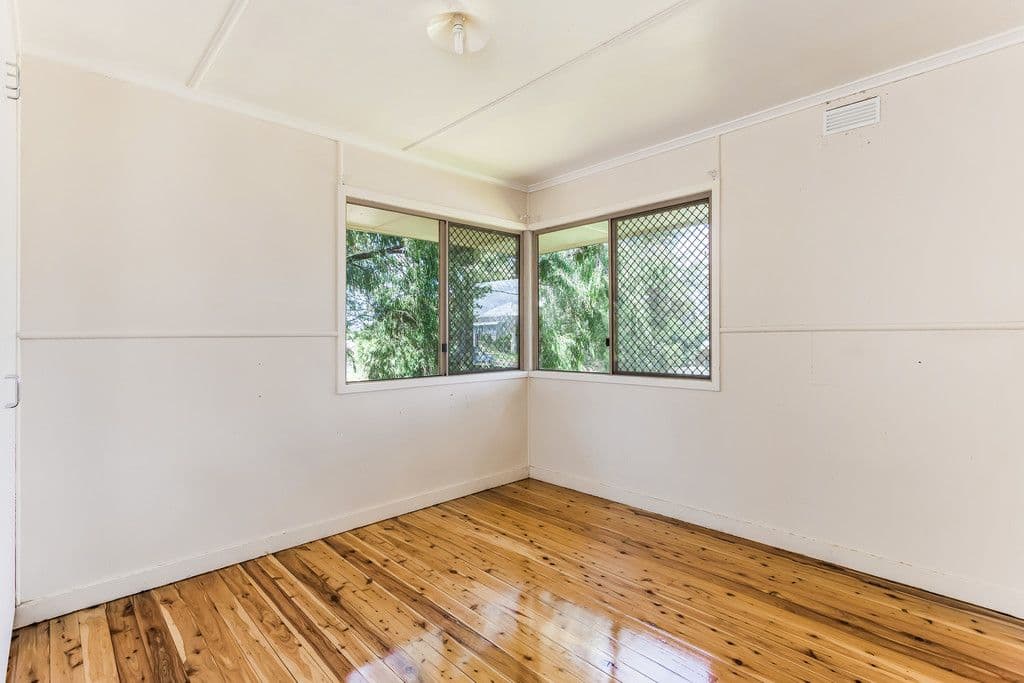 23 Rob Street, Newtown QLD 4350, Newtown - Thumbnail 6