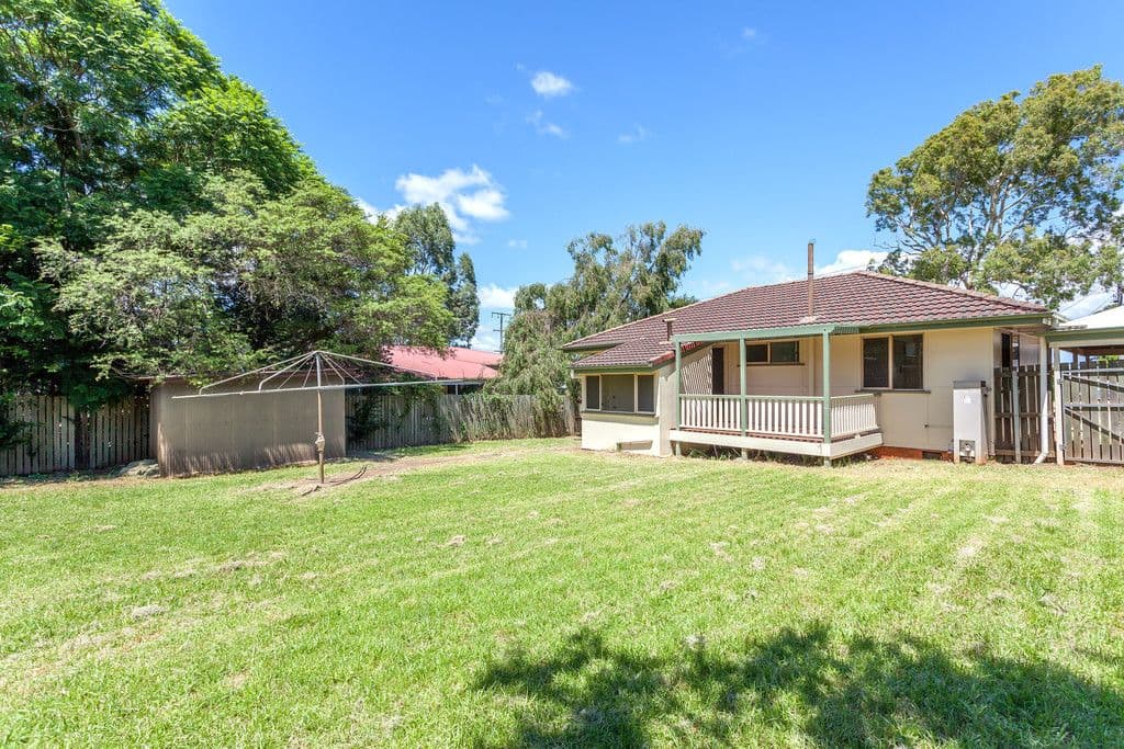 23 Rob Street, Newtown QLD 4350, Newtown - Thumbnail 8