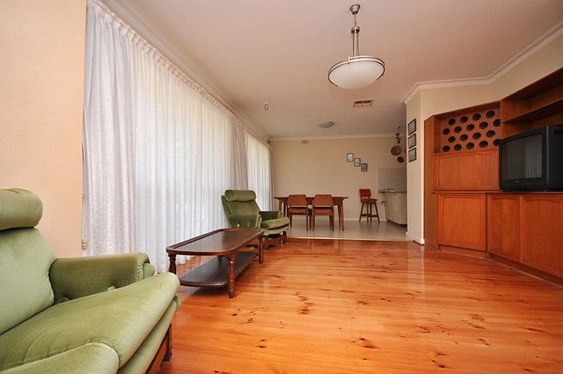 1 Oakley Street, SEMAPHORE PARK SA 5019, Semaphore Park - Thumbnail 2