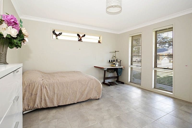 12 Coral Sea Drive, West Nowra - Thumbnail 6