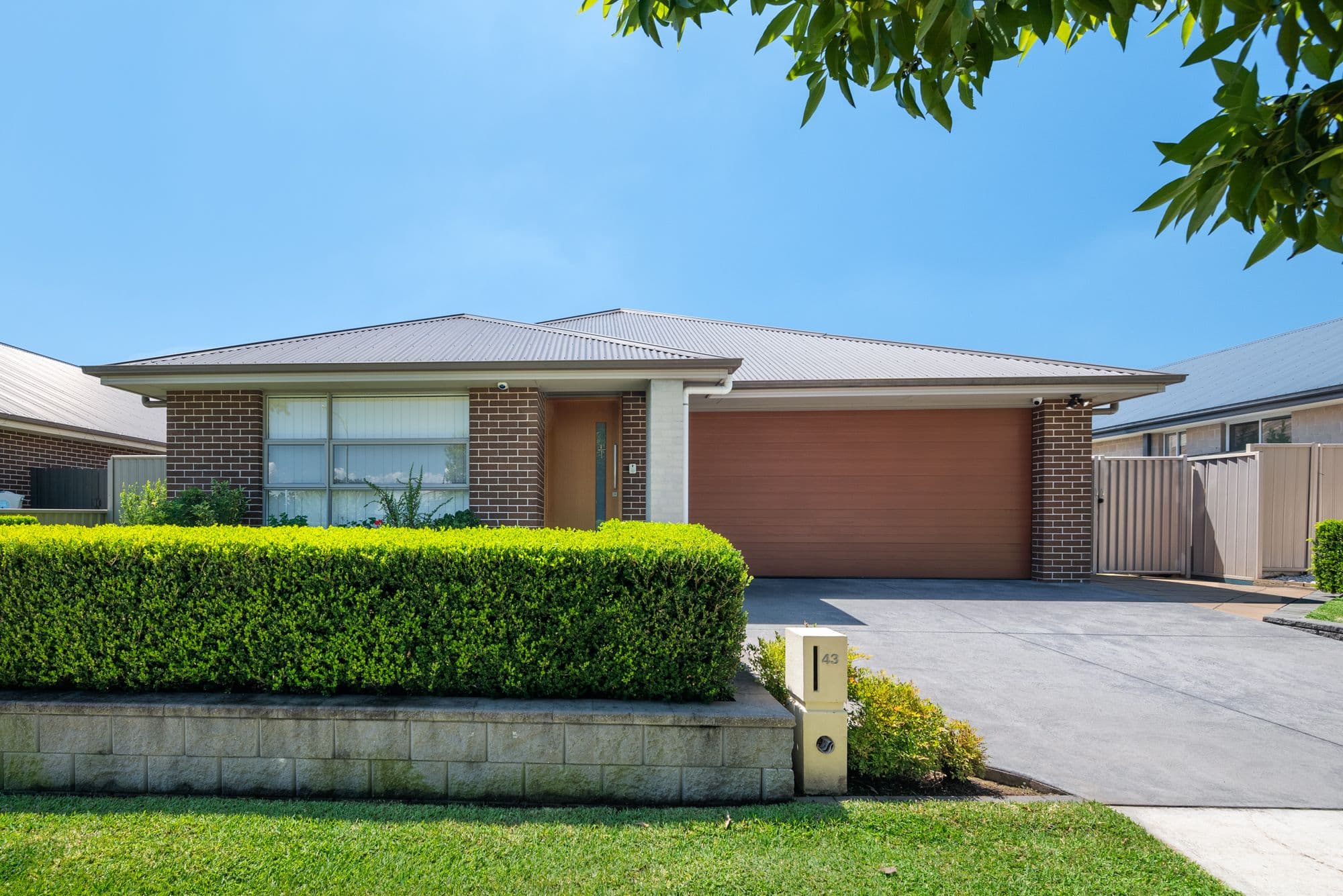 43 Easton Avenue, Spring Farm NSW 2570, Spring Farm - Image 1