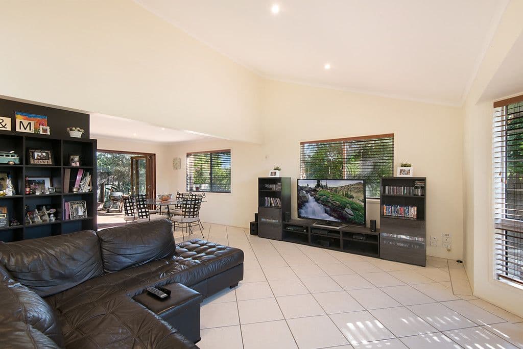 1 Gregory Place, Albany Creek QLD 4035, Albany Creek - Thumbnail 4