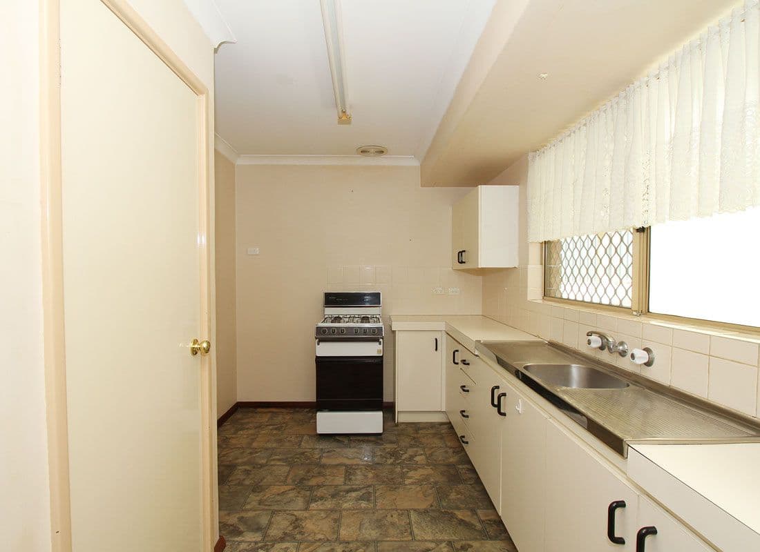 17 Cherwell Avenue, BEECHBORO WA 6063, Beechboro - Thumbnail 6