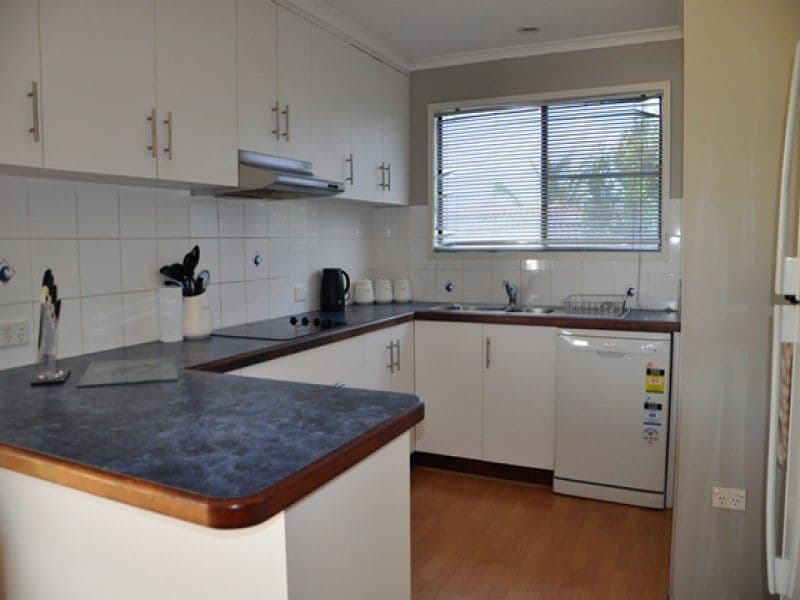 10 Flors Avenue, MOUNT PLEASANT QLD 4521, Mount Pleasant - Thumbnail 3