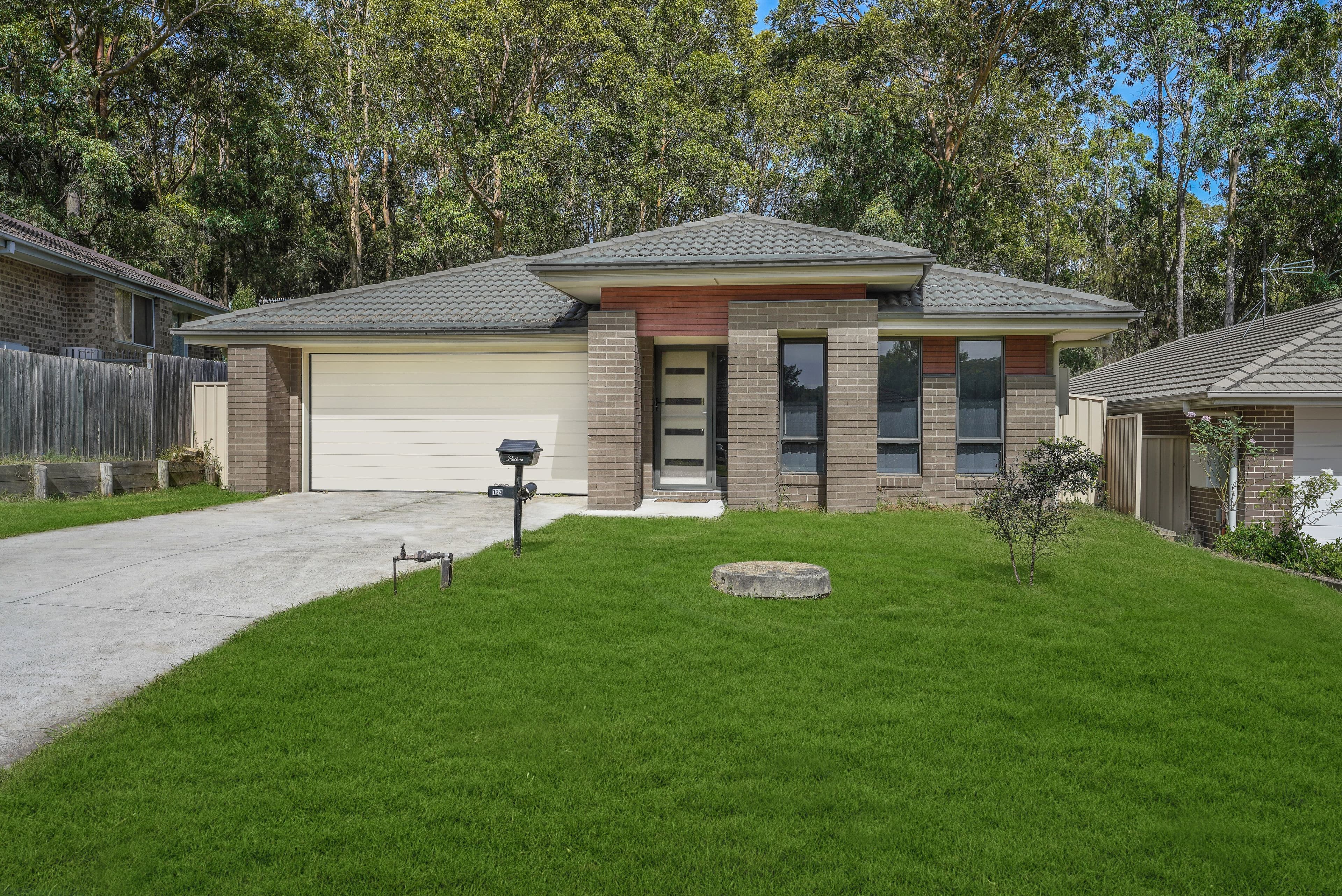 124 Casey Drive, Wyong - Thumbnail 2