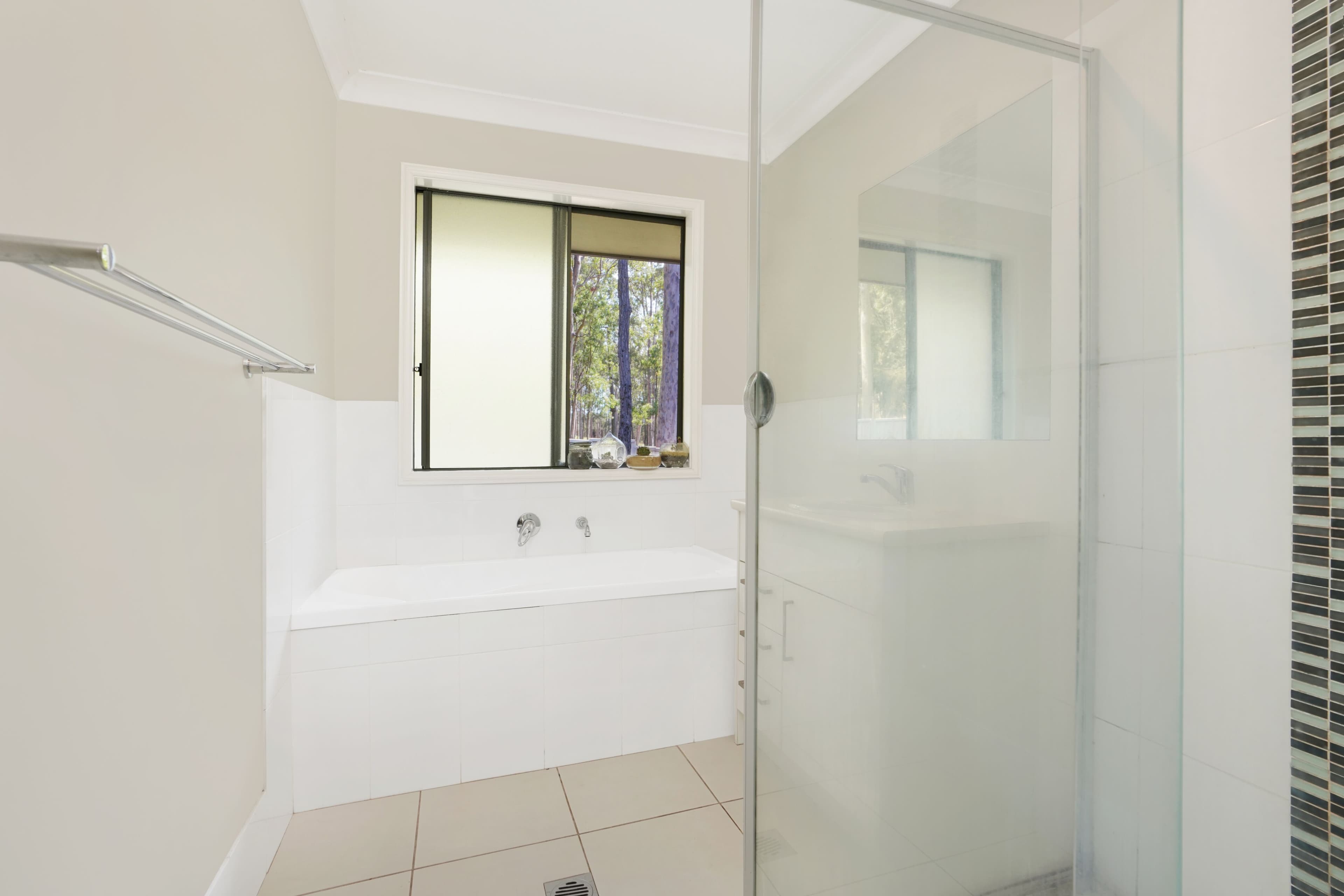 124 Casey Drive, Wyong - Thumbnail 4