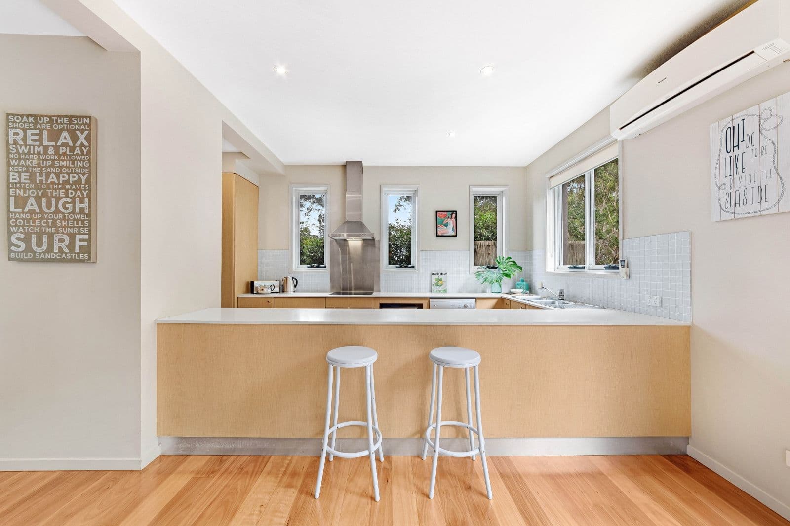 79 Tramway Road, North Avoca - Thumbnail 2