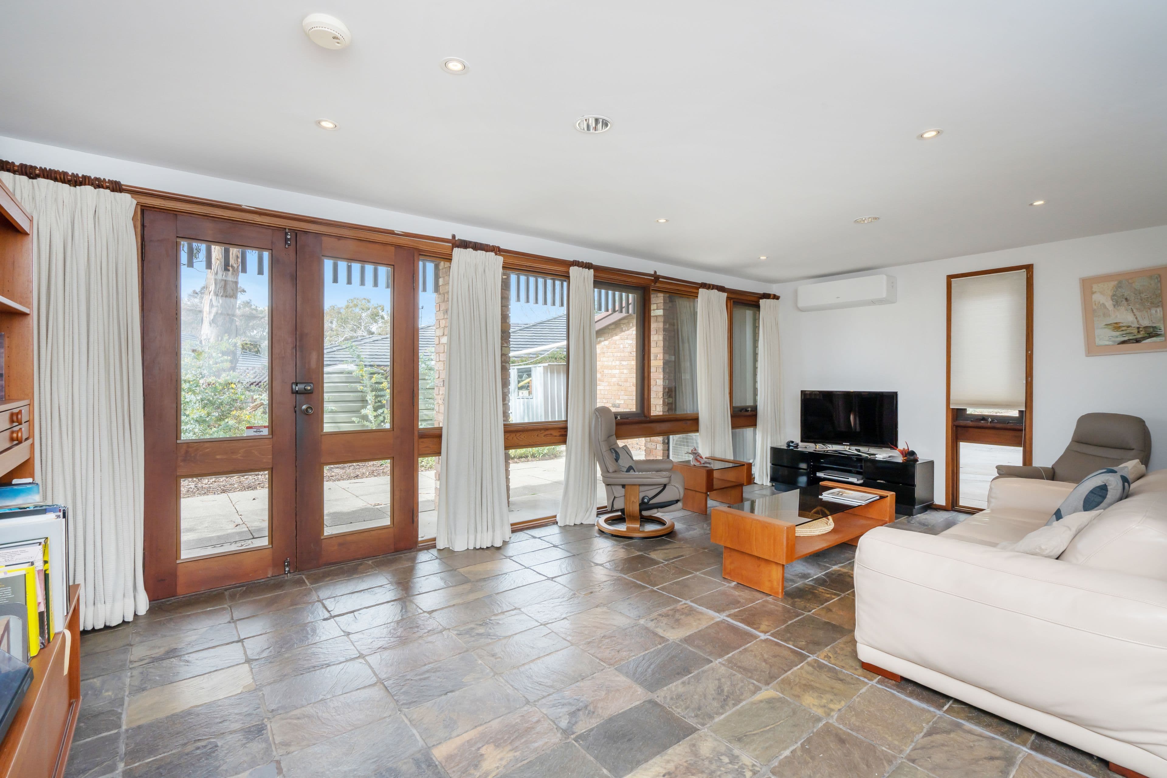 7 Mayo Street, Weetangera ACT 2614, Weetangera - Thumbnail 4
