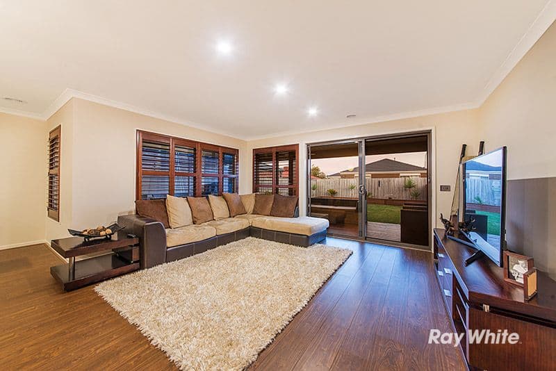 25 Valencia Circuit, Cranbourne VIC 3977, Cranbourne - Thumbnail 4