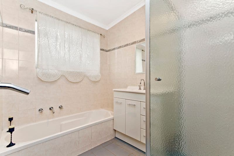 8 Sandalwood Drive, ST AGNES SA 5097, St Agnes - Thumbnail 8