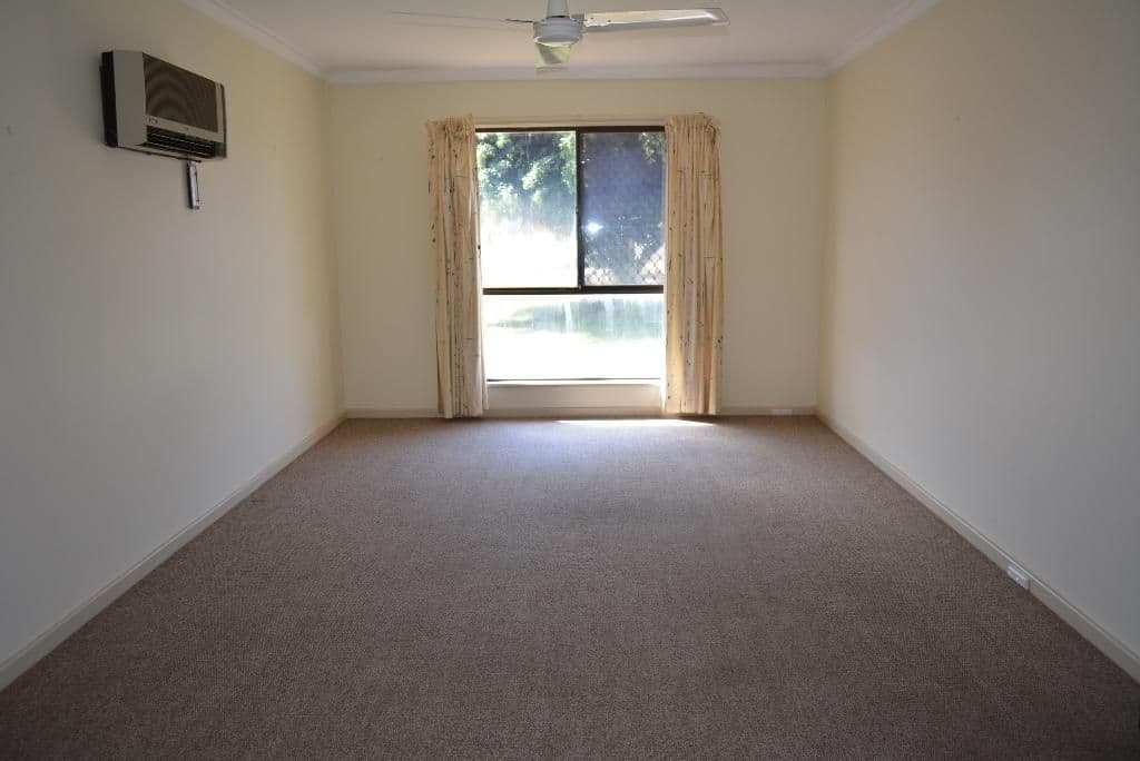 11 Geyer Place, CARNARVON WA 6701, Brockman - Thumbnail 2