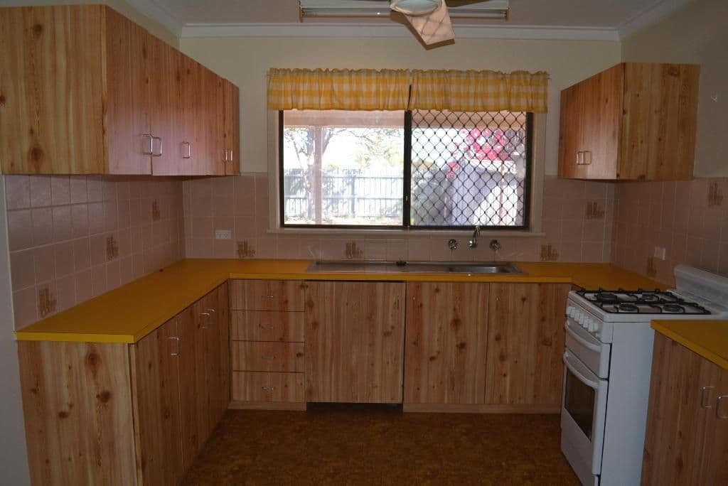 11 Geyer Place, CARNARVON WA 6701, Brockman - Thumbnail 3