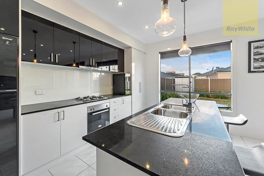 29 Grattan Cove, Craigieburn VIC 3064, Craigieburn - Thumbnail 5