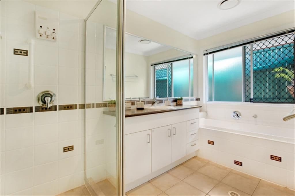 1 Zeus Court, CLEVELAND QLD 4163, Cleveland - Thumbnail 7