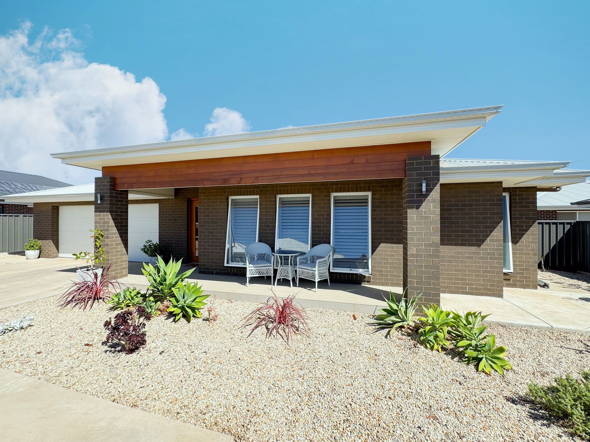 18 Charles Place, West Wyalong NSW 2671, West Wyalong - Image 1