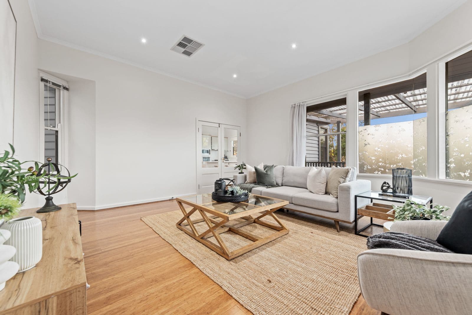 34 Hill Street, Box Hill South VIC 3128, Box Hill South - Thumbnail 3