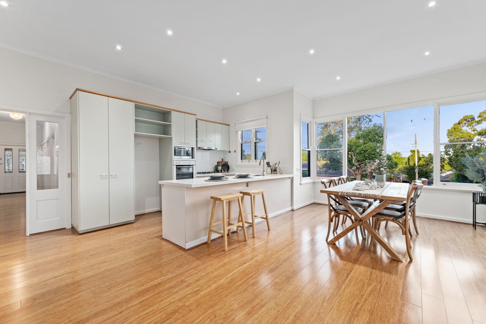 34 Hill Street, Box Hill South VIC 3128, Box Hill South - Thumbnail 6