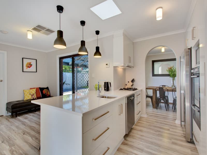 13 Windermere Court, Woodcroft - Thumbnail 2