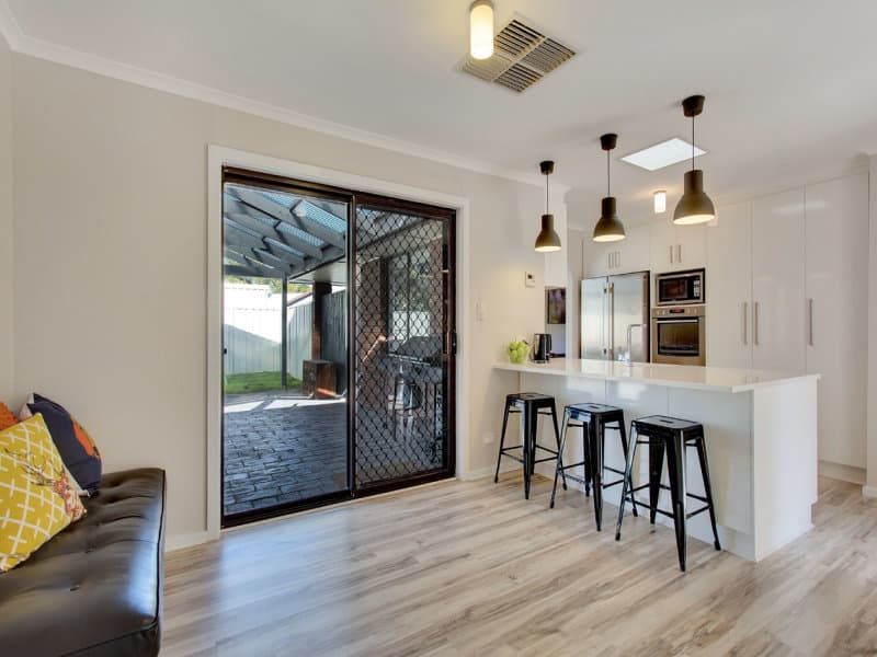 13 Windermere Court, Woodcroft - Thumbnail 5