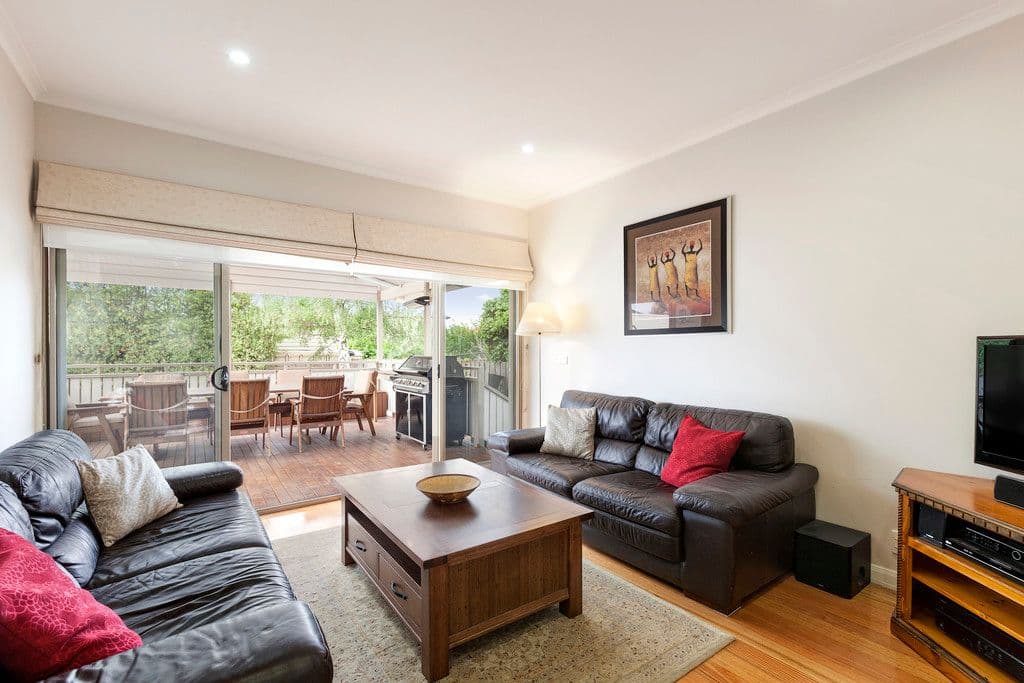 13 Delia Street, Oakleigh South VIC 3167, Oakleigh South - Thumbnail 3