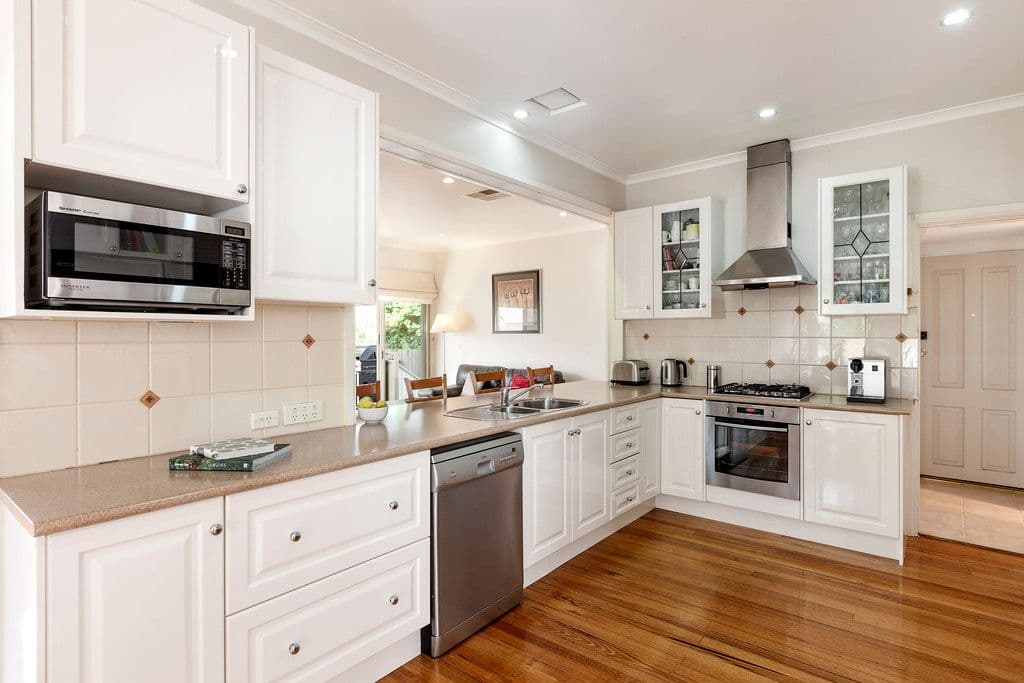 13 Delia Street, Oakleigh South VIC 3167, Oakleigh South - Thumbnail 4