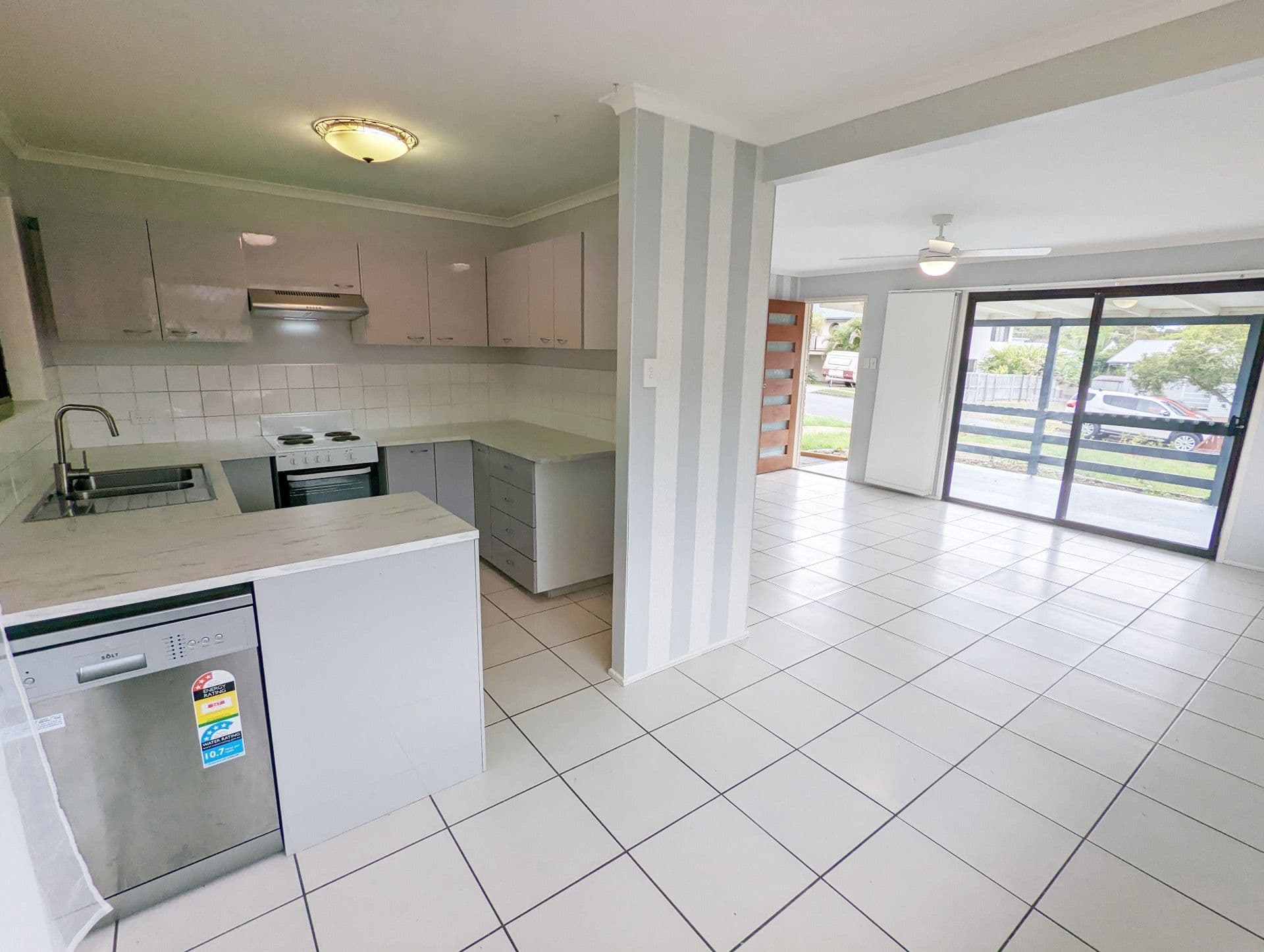 47 Sallows Street, Alexandra Hills QLD 4161, Alexandra Hills - Thumbnail 3