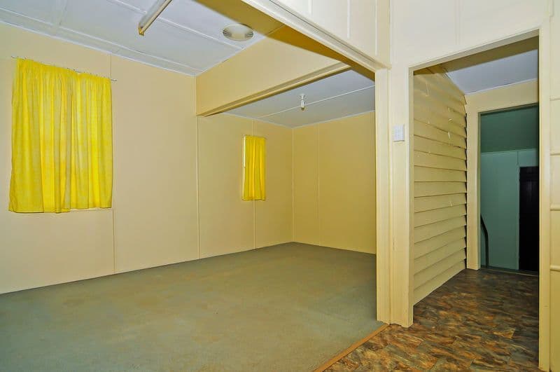 39  Law Street, REDBANK QLD 4301, Redbank - Thumbnail 6
