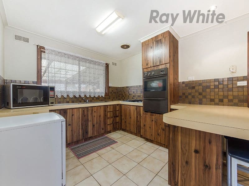 61 Evergreen Avenue, Albanvale VIC 3021, Albanvale - Thumbnail 4