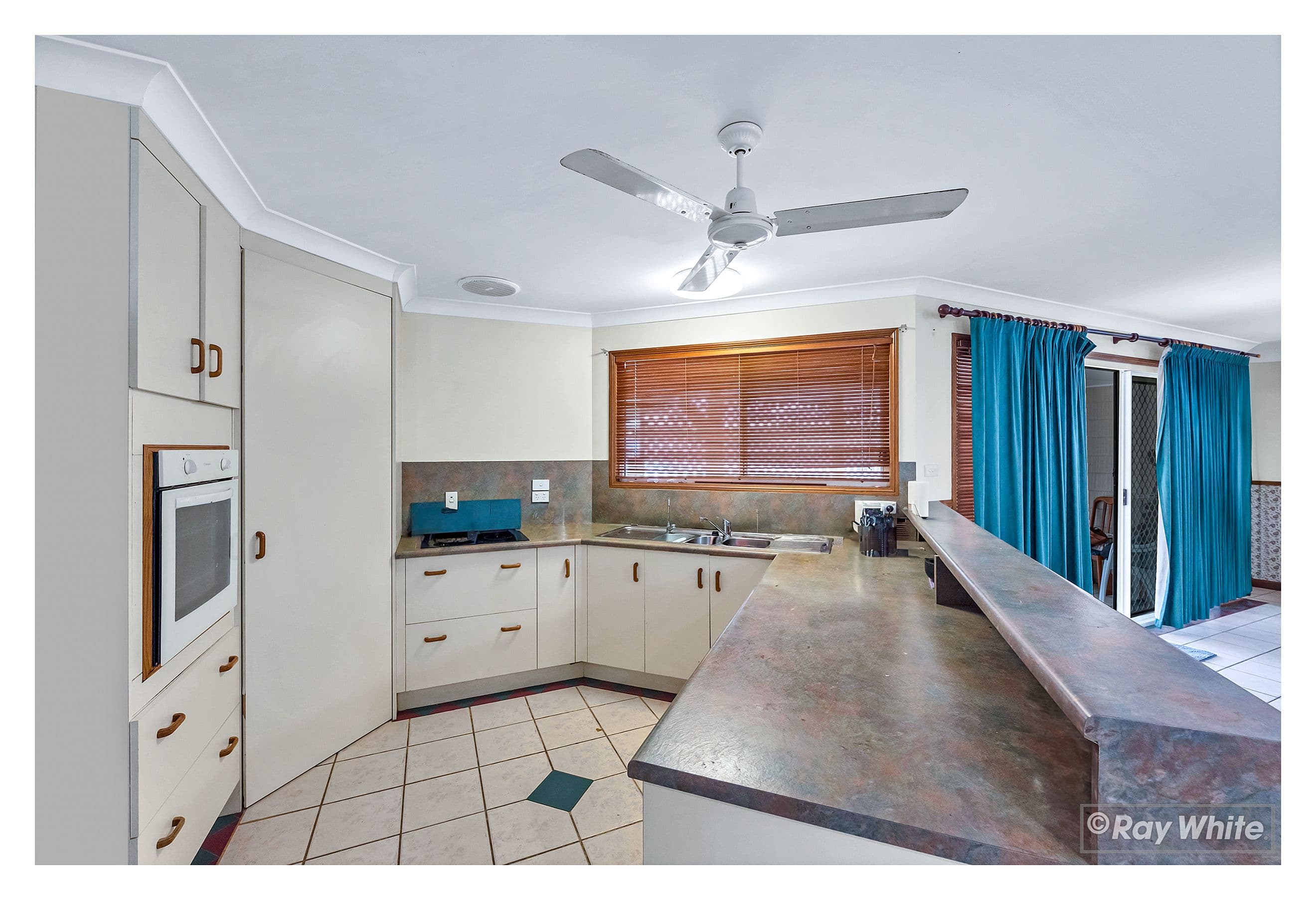 7 Sandalwood Street, Norman Gardens QLD 4701, Norman Gardens - Thumbnail 4