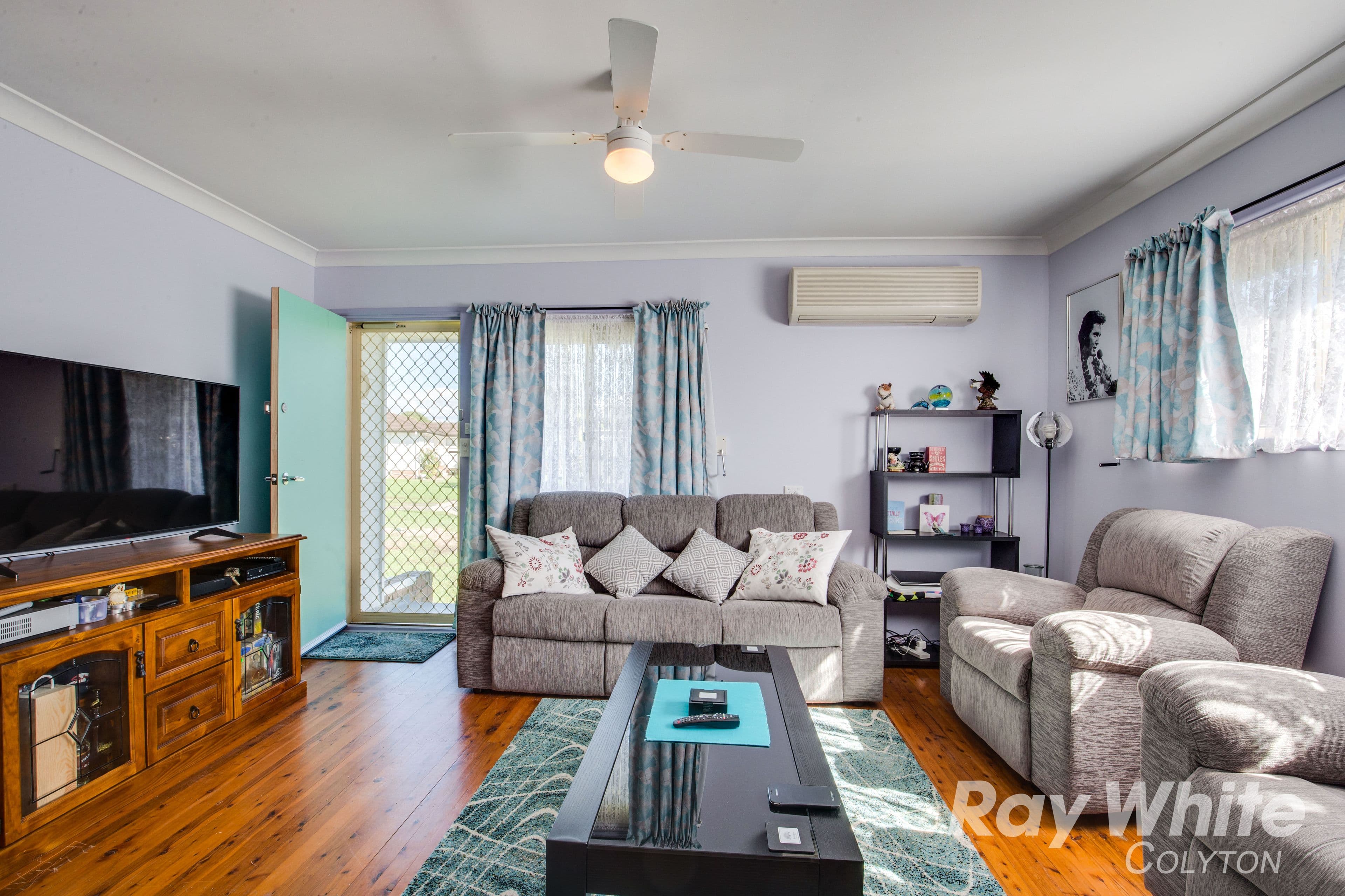 3 Chelsea Place, Colyton - Thumbnail 2