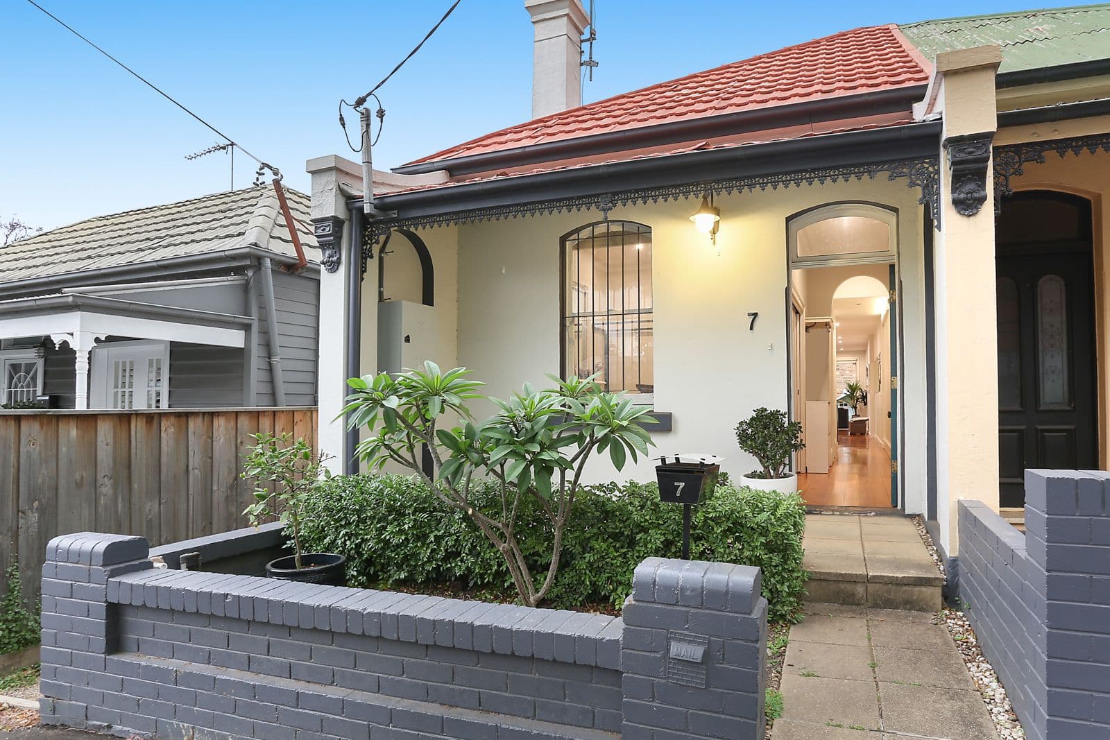 7 Mullens Street, Balmain - Thumbnail 4