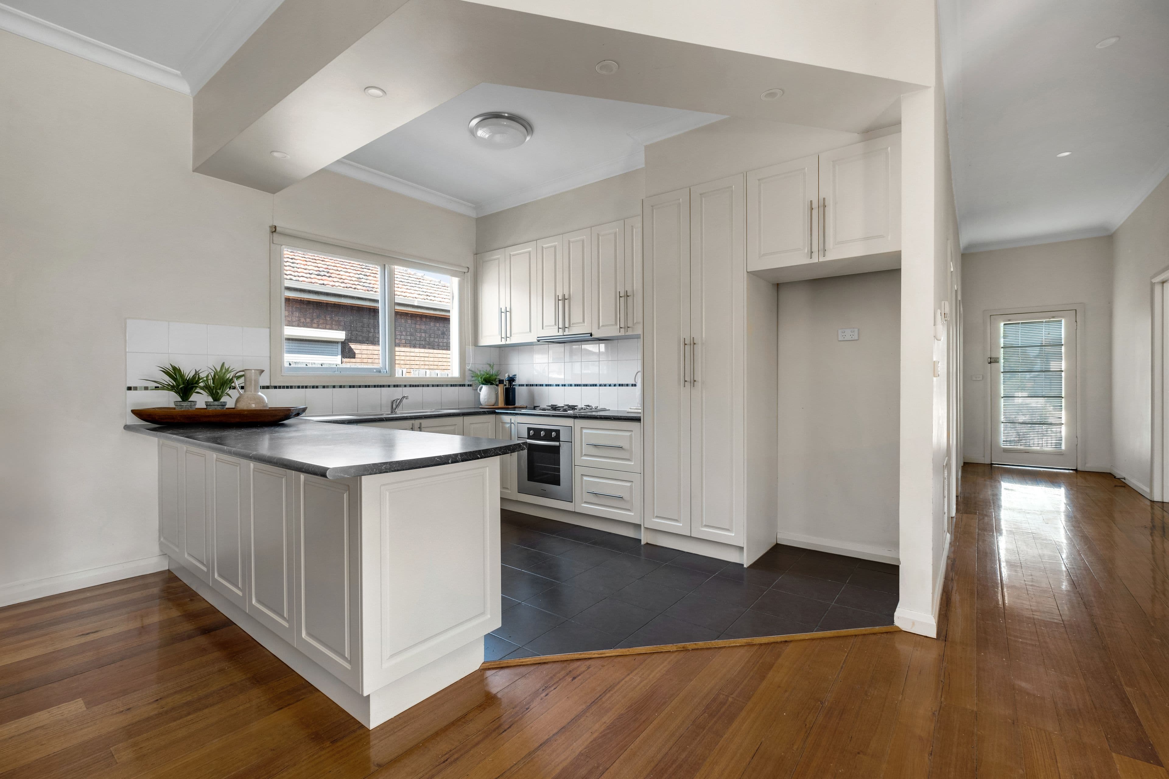 166 Murray Road, Preston VIC 3072, Preston - Thumbnail 4