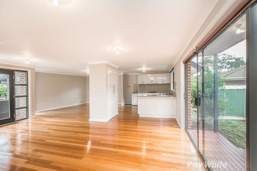 18 Laurel Street, Preston VIC 3072, Preston - Thumbnail 3