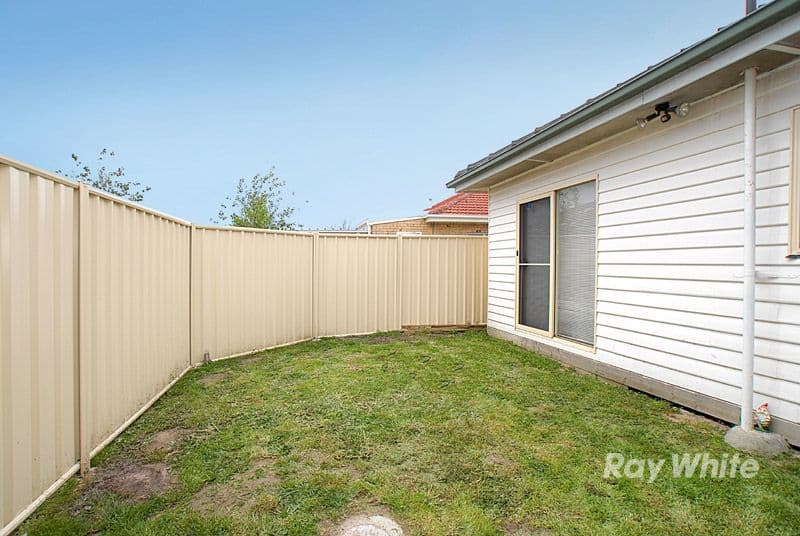 10 Henry Street, NOBLE PARK VIC 3174, Noble Park - Thumbnail 5
