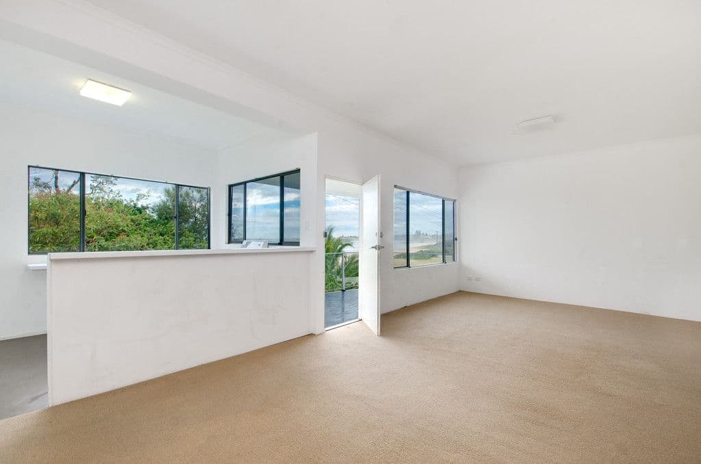 2 Jones Lane, THIRROUL NSW 2515, Thirroul - Thumbnail 4